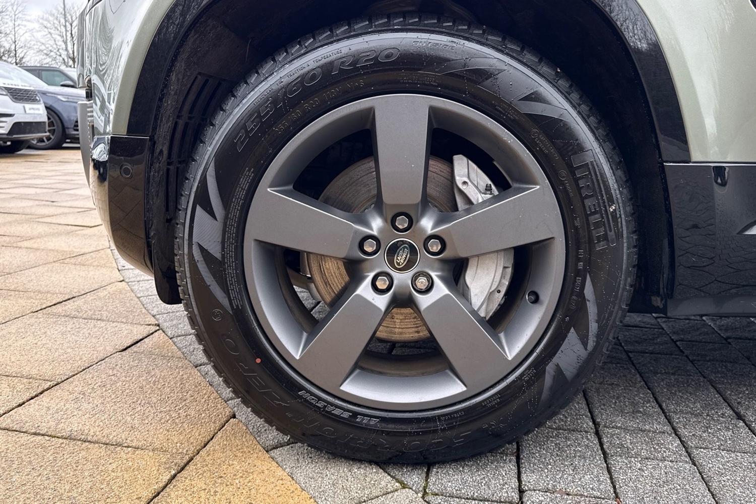 Used Land Rover Defender 110 2025 for sale - 77287191: Photo 31