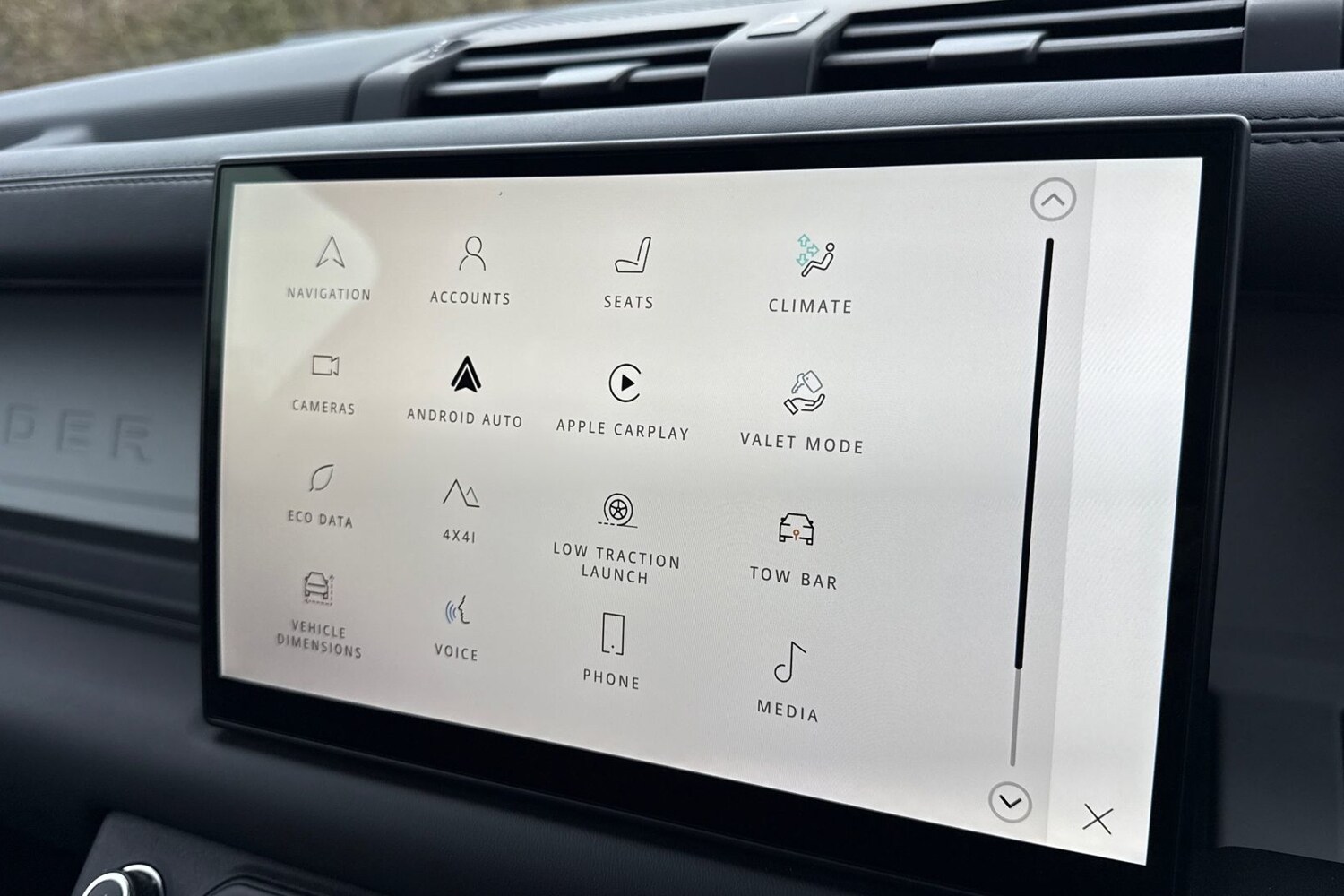 Used Land Rover Defender 110 2025 for sale - 77287191: Photo 49