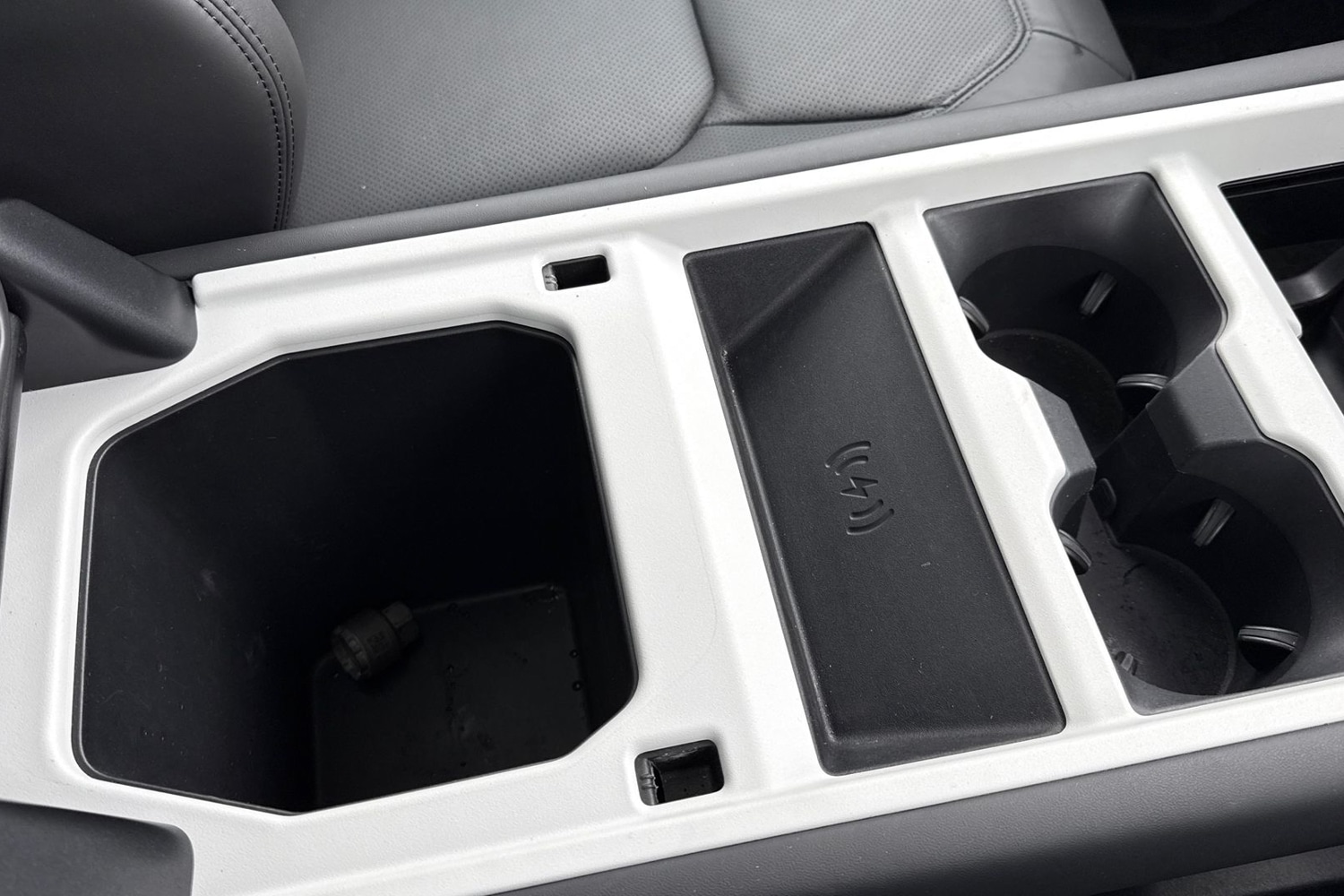 Used Land Rover Defender 110 2025 for sale - 77287191: Photo 51