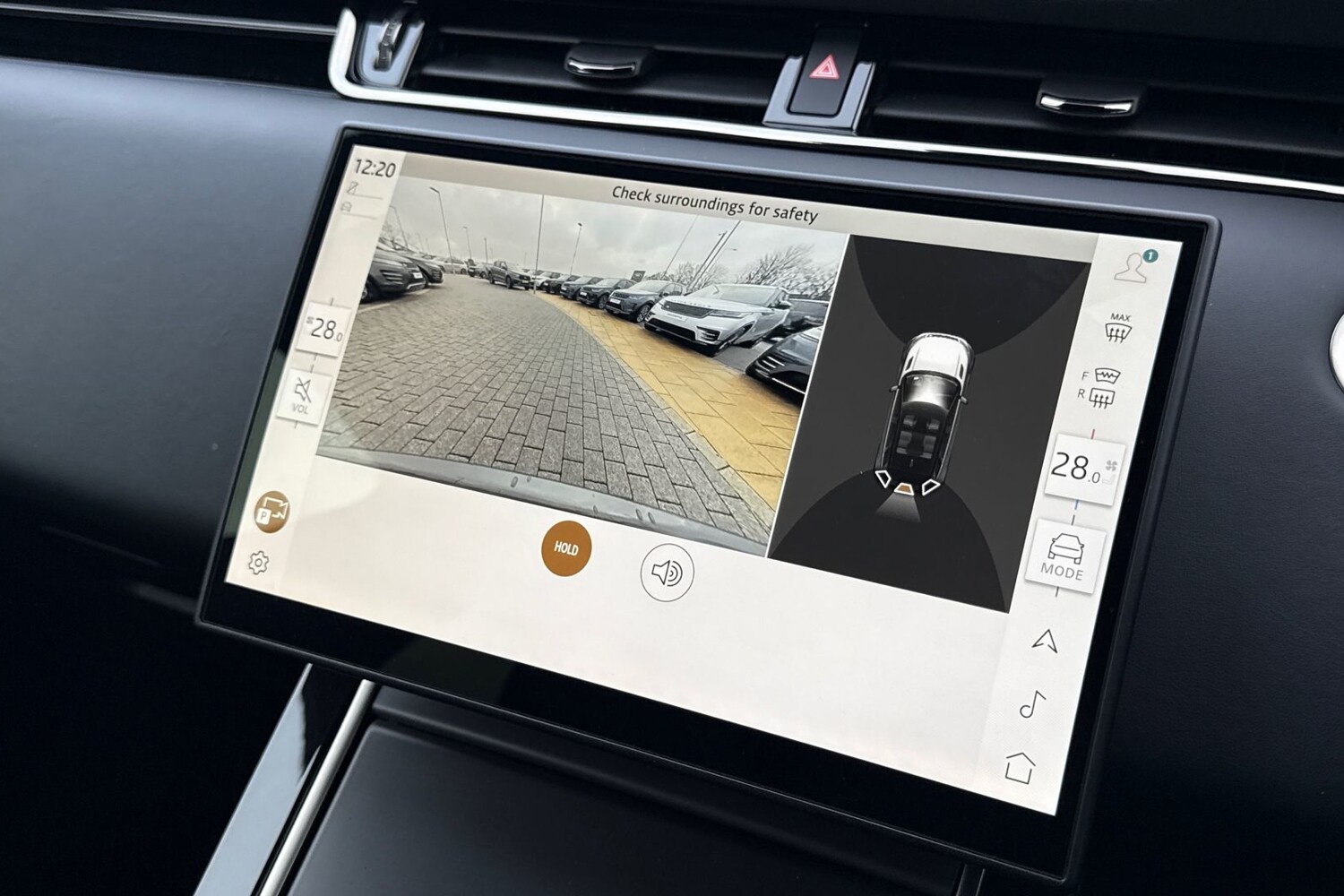 Used Land Rover Range Rover Evoque 2024 for sale - 76929236: Photo 12