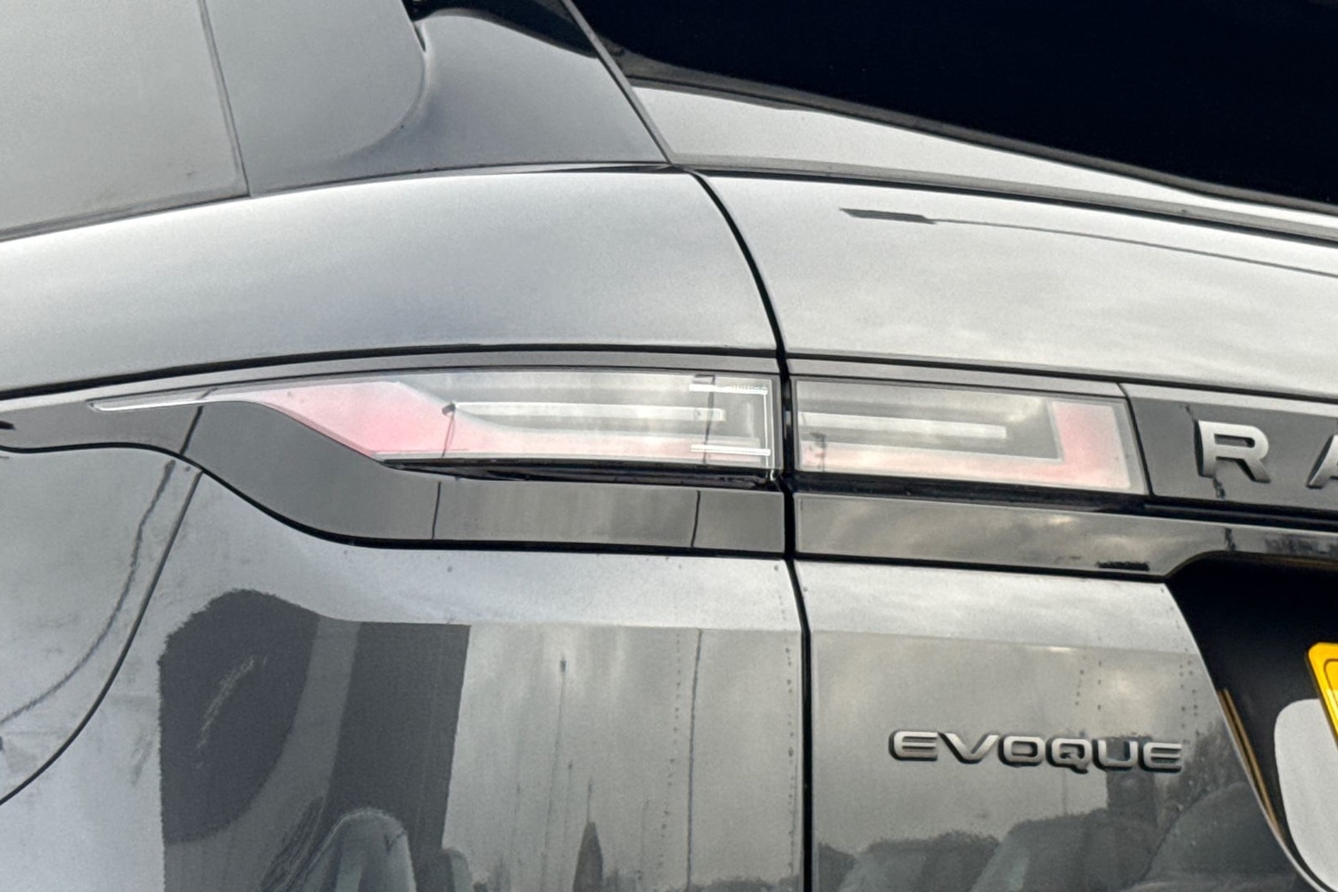 Used Land Rover Range Rover Evoque 2024 for sale - 76929236: Photo 19