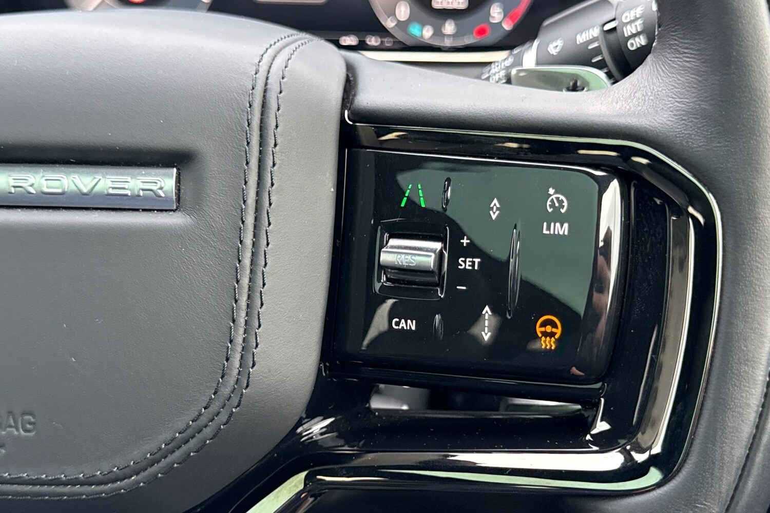 Used Land Rover Range Rover Evoque 2024 for sale - 76929236: Photo 32