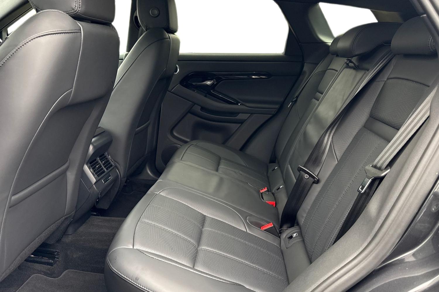 Used Land Rover Range Rover Evoque 2024 for sale - 76929236: Photo 4