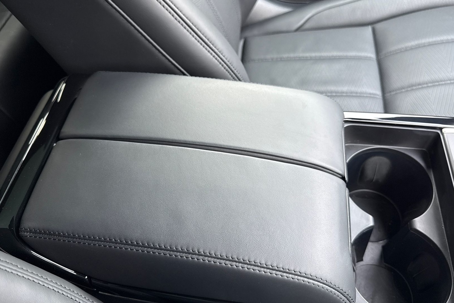 Used Land Rover Range Rover Evoque 2024 for sale - 76929236: Photo 44