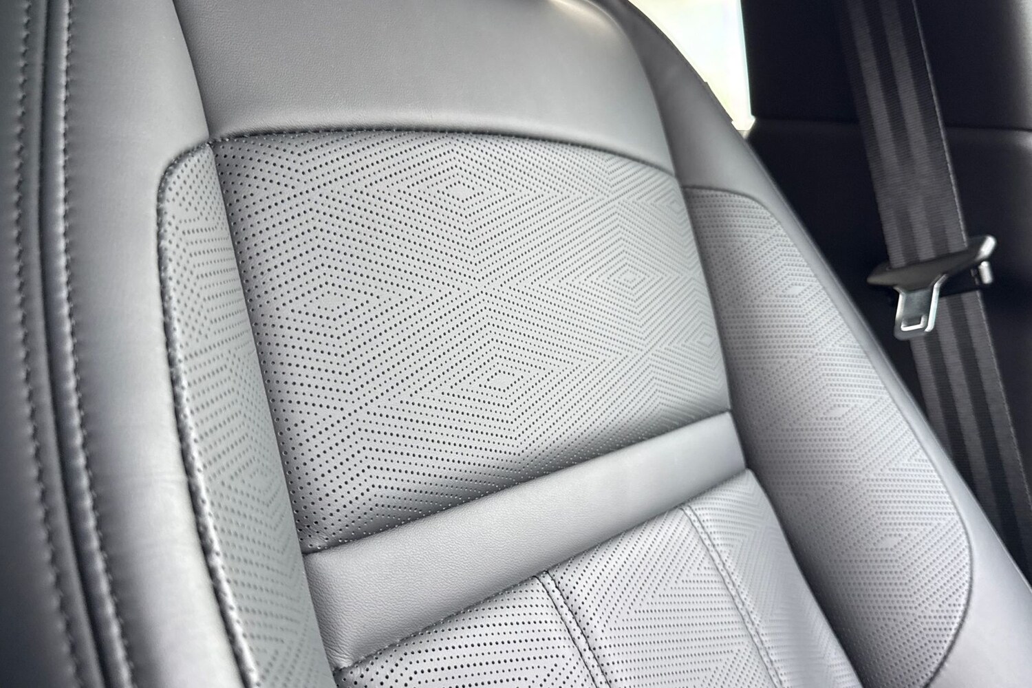 Used Land Rover Range Rover Evoque 2024 for sale - 76929236: Photo 47