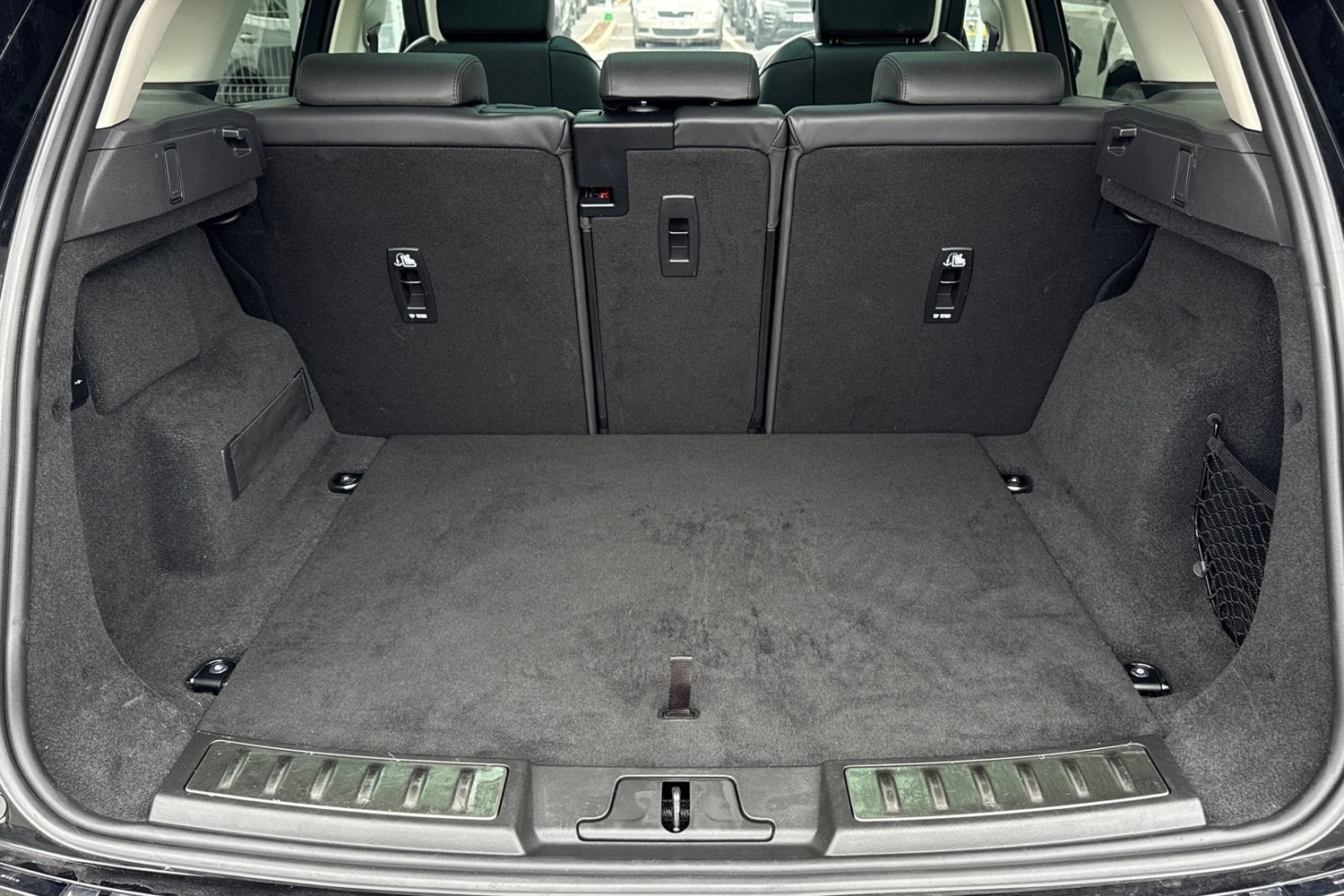 Used Land Rover Range Rover Evoque 2025 for sale - 76102142: Photo 10