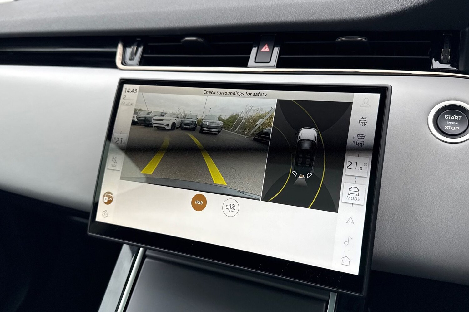 Used Land Rover Range Rover Evoque 2025 for sale - 76102142: Photo 12