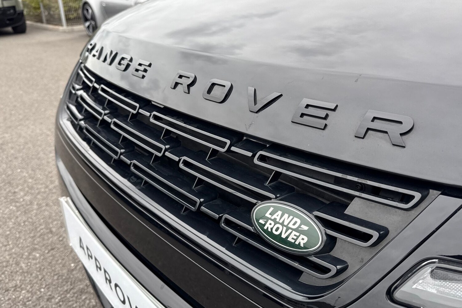 Used Land Rover Range Rover Evoque 2025 for sale - 76102142: Photo 29