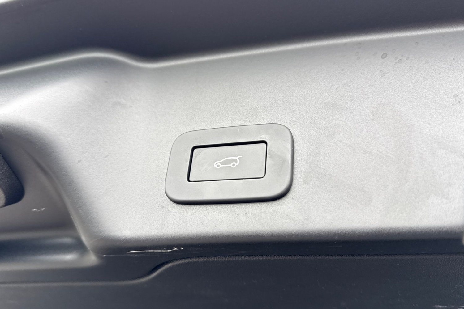 Used Land Rover Range Rover Evoque 2025 for sale - 76102142: Photo 34