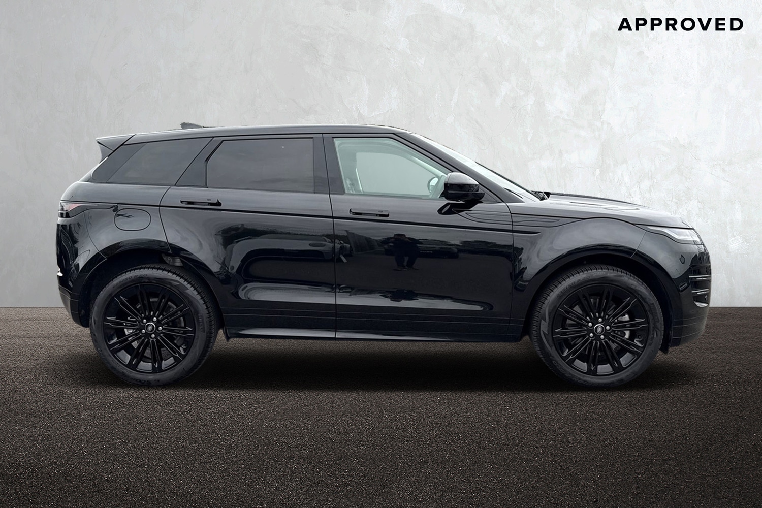 Used Land Rover Range Rover Evoque 2025 for sale - 76102142: Photo 5
