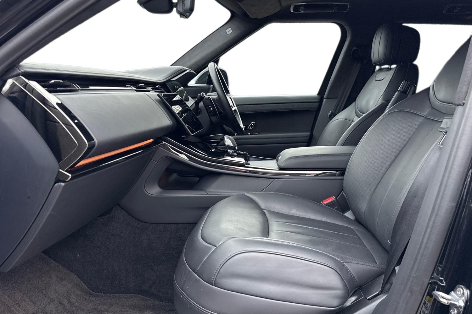 Used Land Rover Range Rover Sport 2023 for sale - 77374312: Photo 3