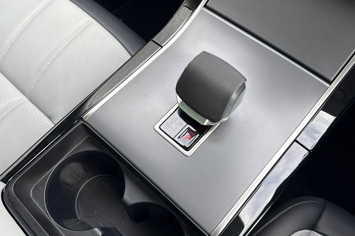 Used Land Rover Range Rover Evoque 2025 for sale - 76353106: Photo 14