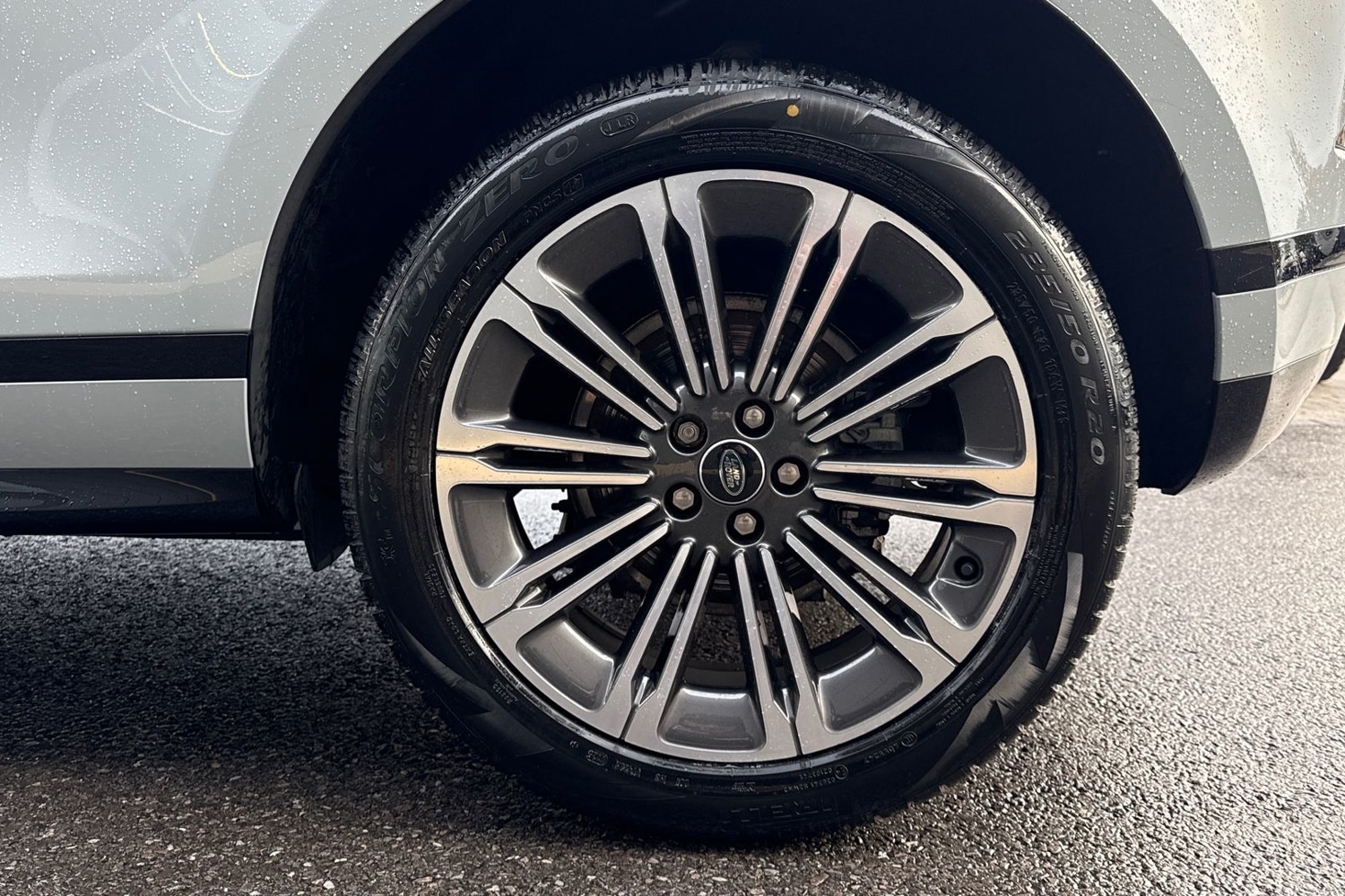 Used Land Rover Range Rover Evoque 2025 for sale - 76353106: Photo 31