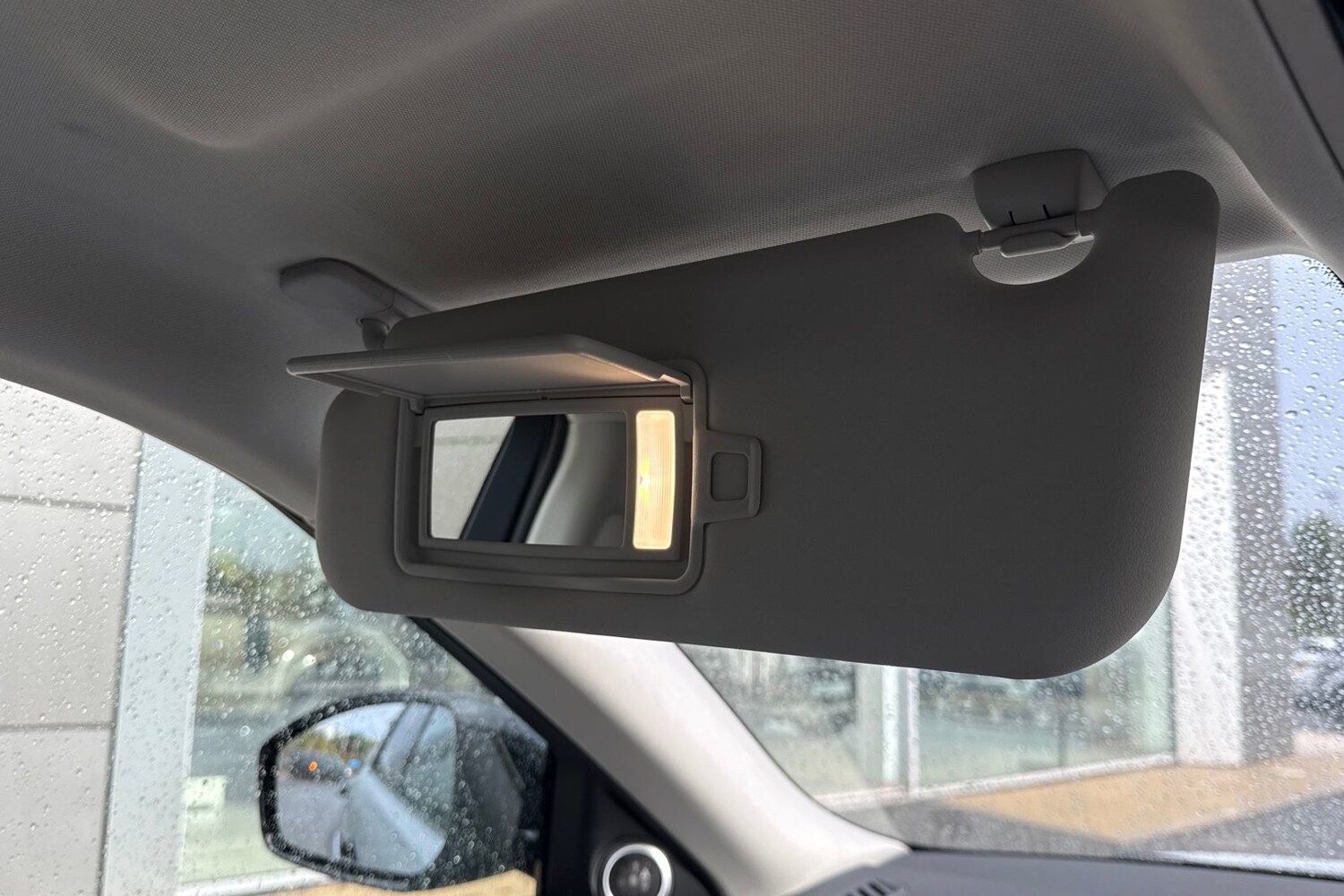 Used Land Rover Range Rover Evoque 2025 for sale - 76353106: Photo 44