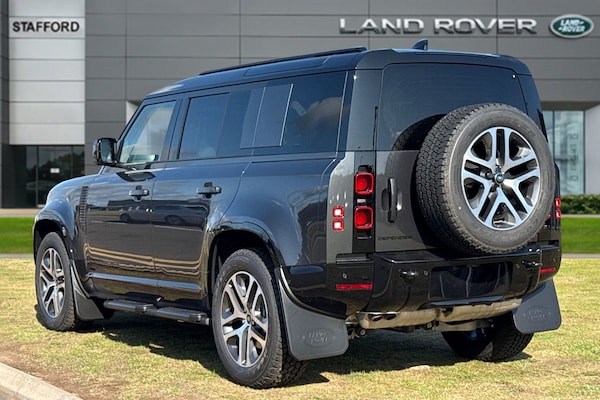 Used Land Rover Defender 110 2025 for sale - 75524923: Photo 2