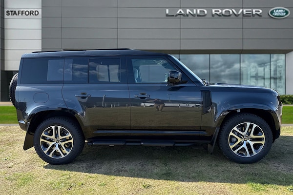 Used Land Rover Defender 110 2025 for sale - 75524923: Photo 5