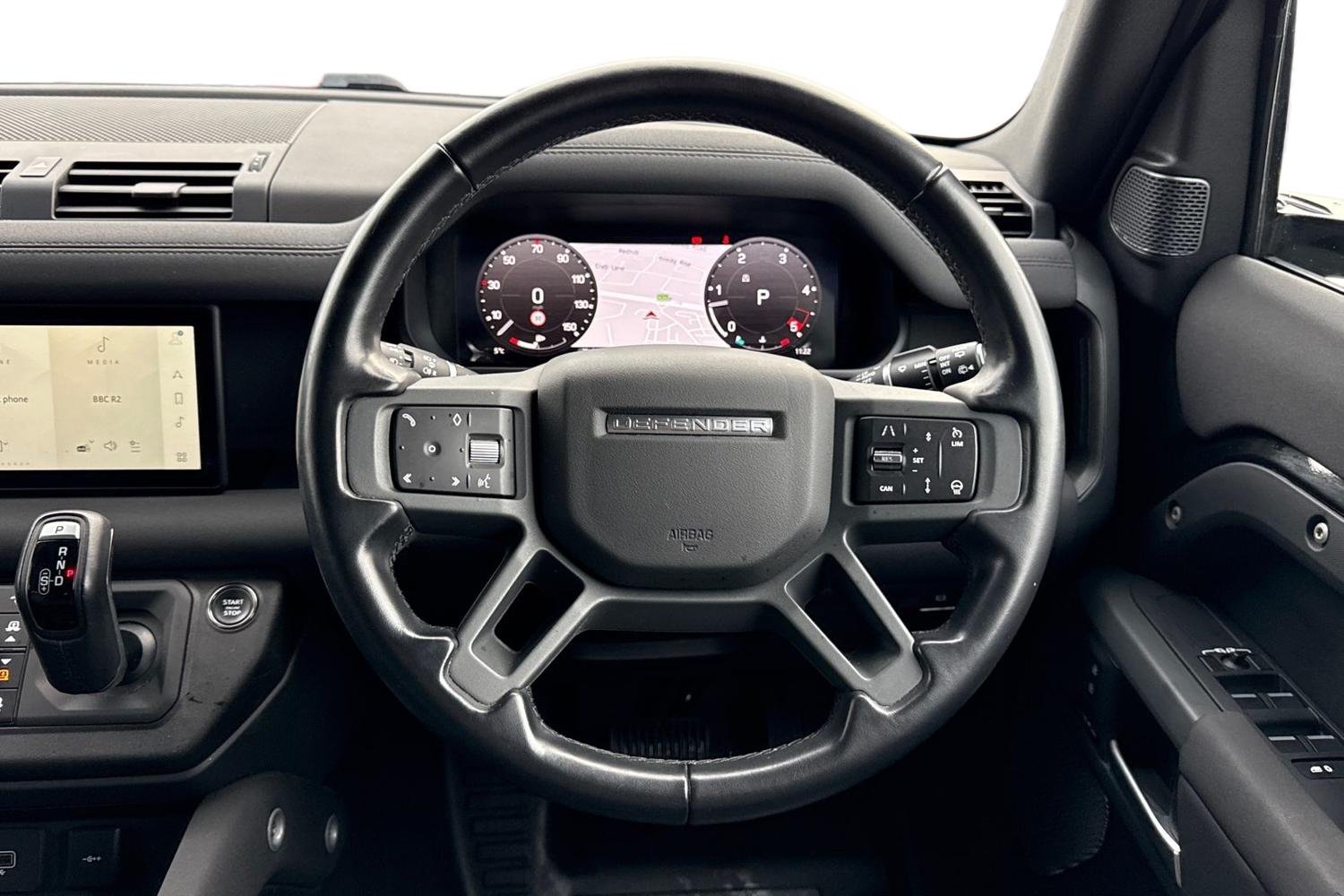 Used Land Rover Defender 110 2023 for sale - 76836365: Photo 16