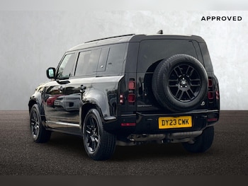 Used Land Rover Defender 110 2023 for sale - 76836365: Photo