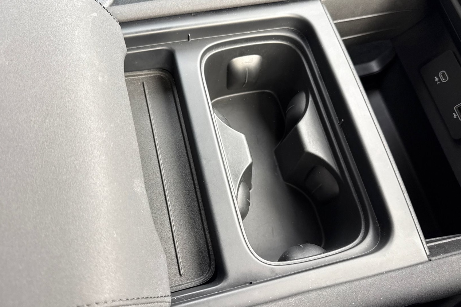 Used Land Rover Defender 110 2023 for sale - 76836365: Photo 41