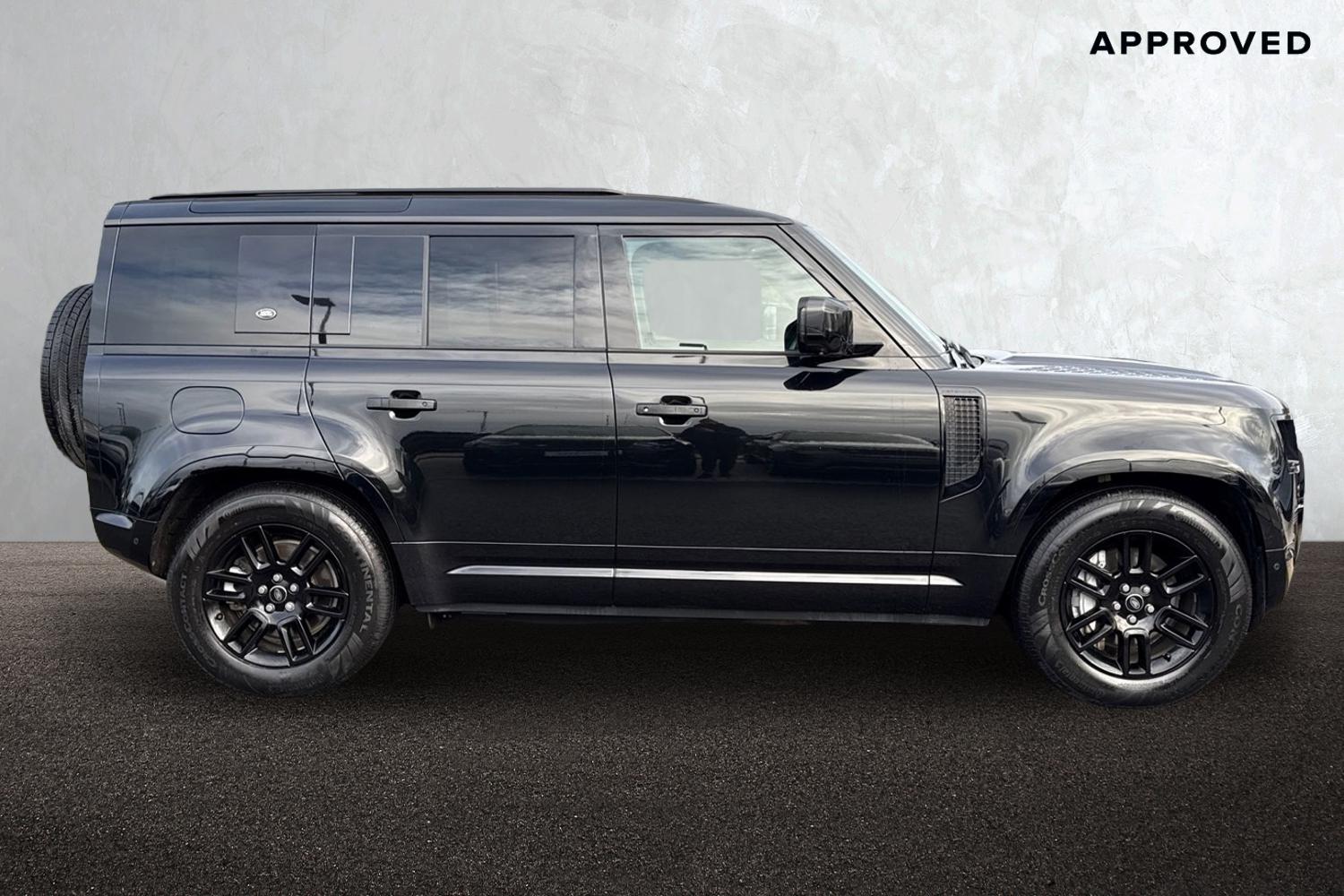 Used Land Rover Defender 110 2023 for sale - 76836365: Photo 6