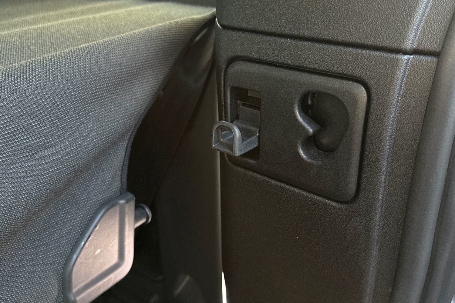 Used Land Rover Defender 2024 for sale - 76902571: Photo 28