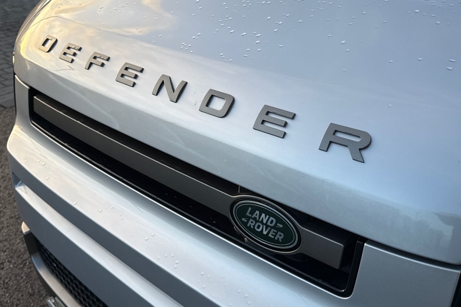 Used Land Rover Defender 2024 for sale - 76902571: Photo 31