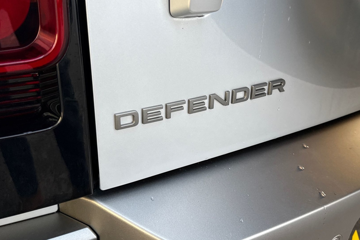 Used Land Rover Defender 2024 for sale - 76902571: Photo 34