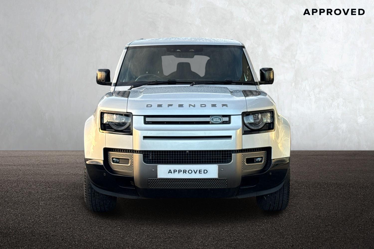 Used Land Rover Defender 2024 for sale - 76902571: Photo 8