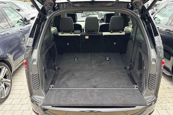Used Land Rover Discovery 2024 for sale - 75745223: Photo 11