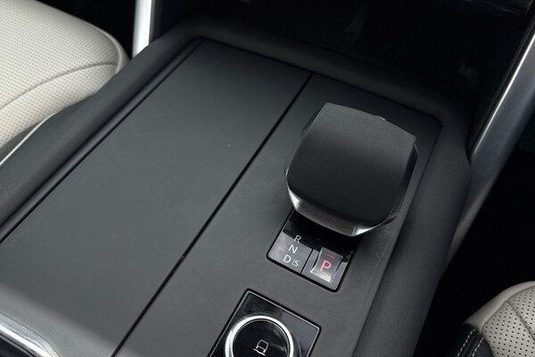 Used Land Rover Discovery 2024 for sale - 75745223: Photo 14