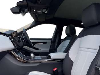 Used Land Rover Range Rover Evoque 2025 for sale - 74764234: Photo