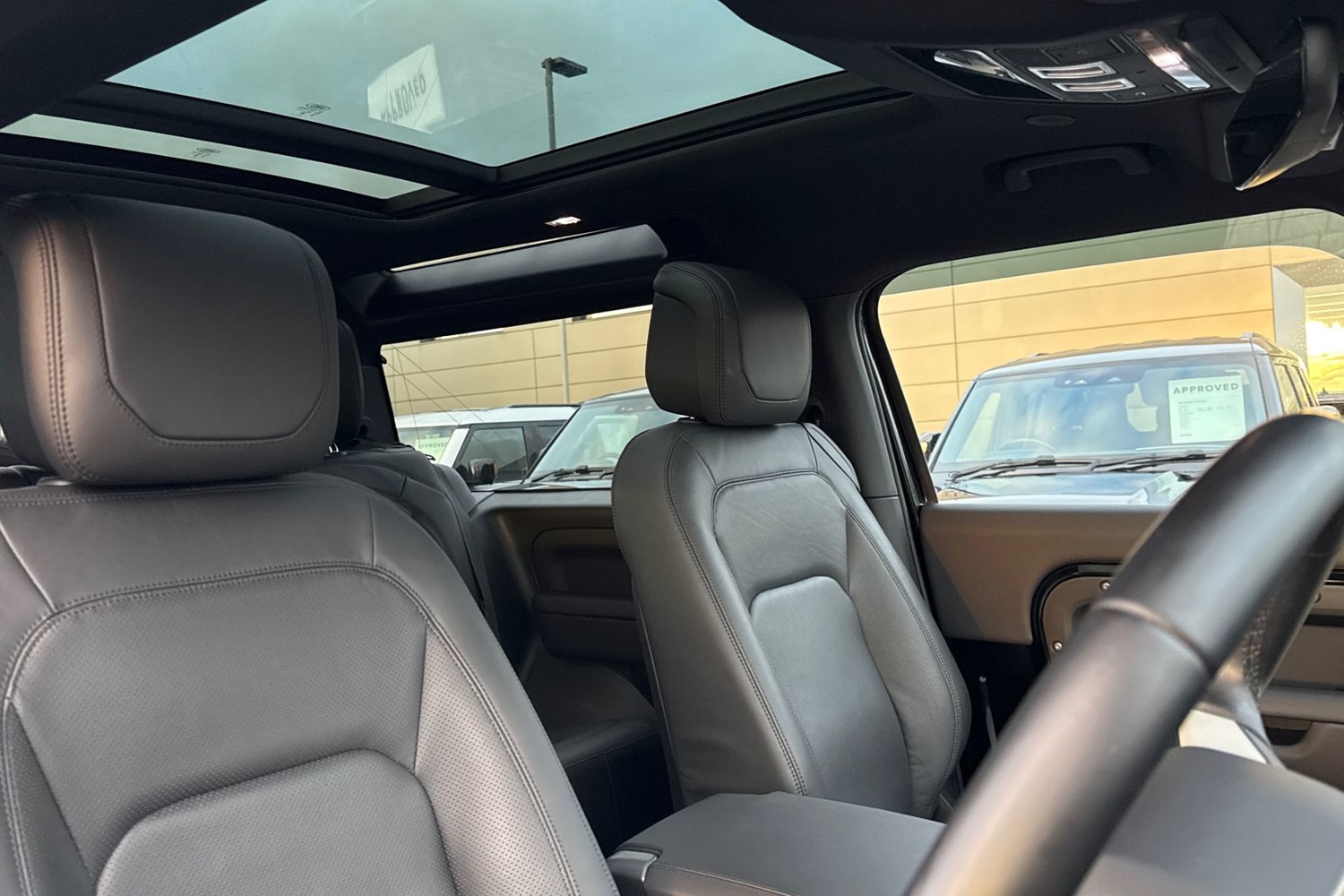 Used Land Rover Defender 2024 for sale - 77194810: Photo 22