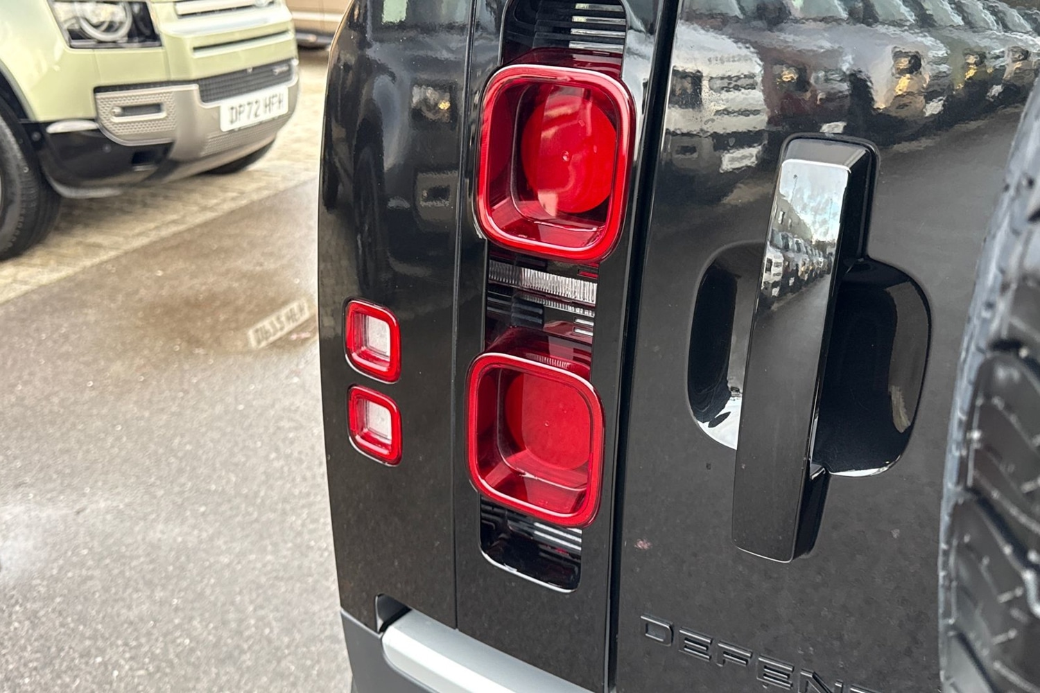 Used Land Rover Defender 2024 for sale - 77194810: Photo 27