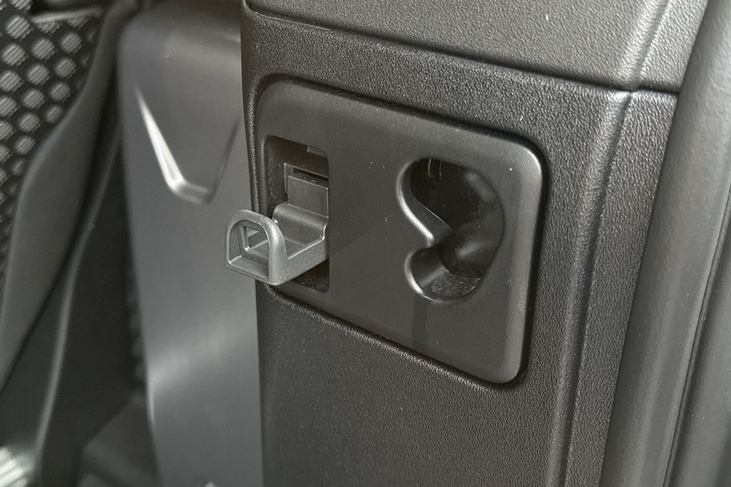 Used Land Rover Defender 2024 for sale - 77194810: Photo 28