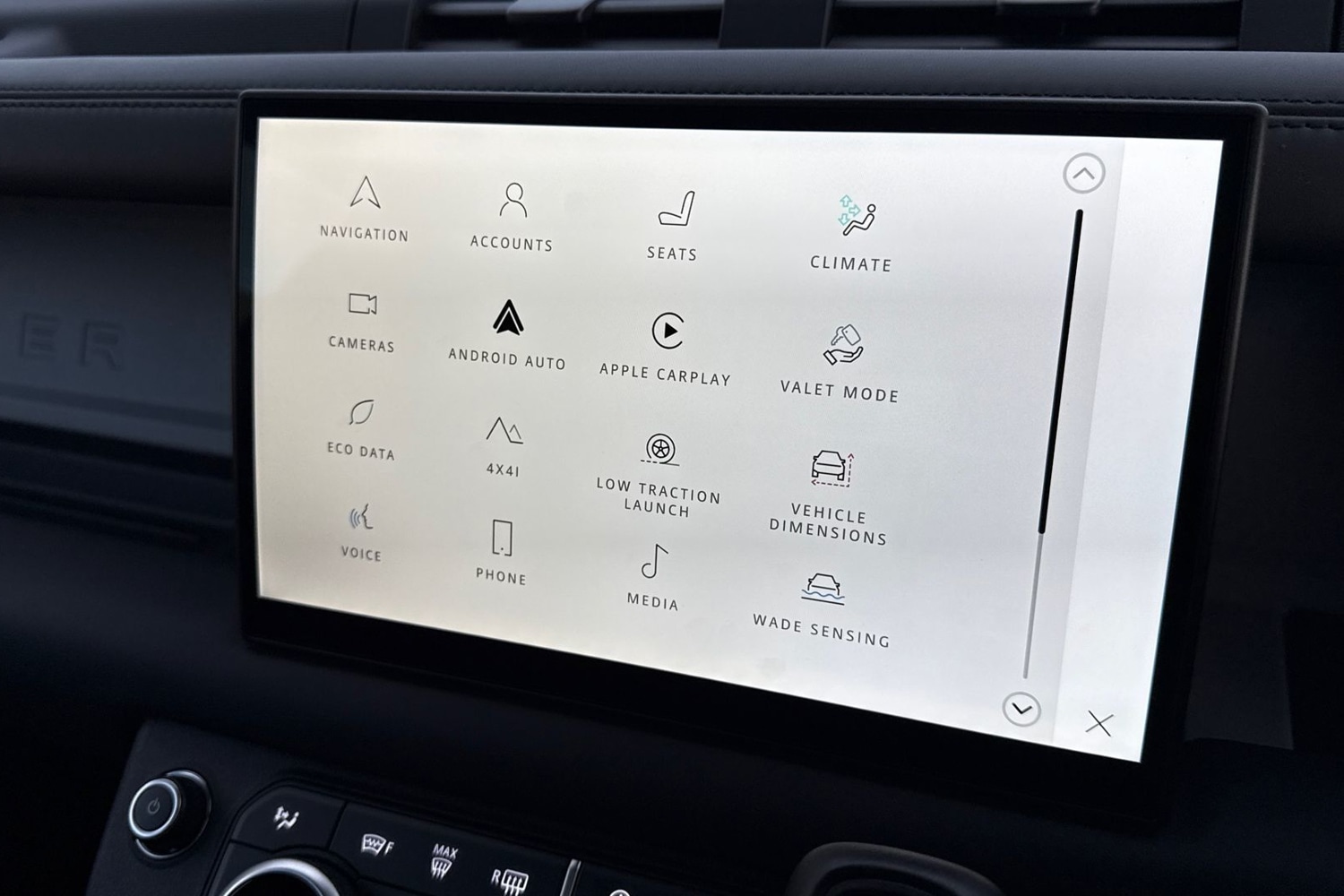 Used Land Rover Defender 2024 for sale - 77194810: Photo 48