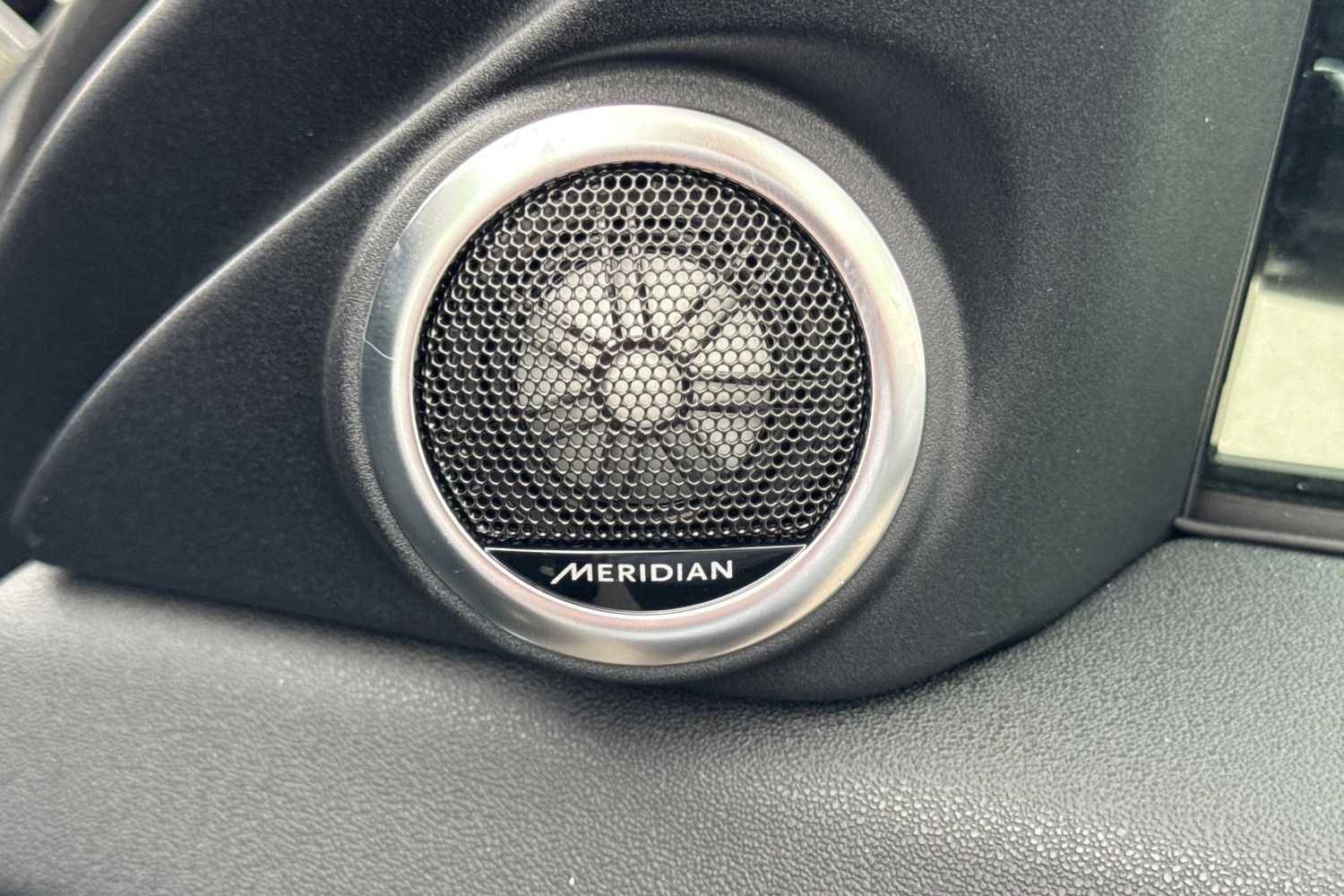 Used Land Rover Range Rover Evoque 2025 for sale - 76274584: Photo 33