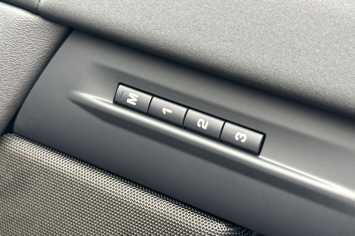 Used Land Rover Range Rover Evoque 2025 for sale - 76274584: Photo 35