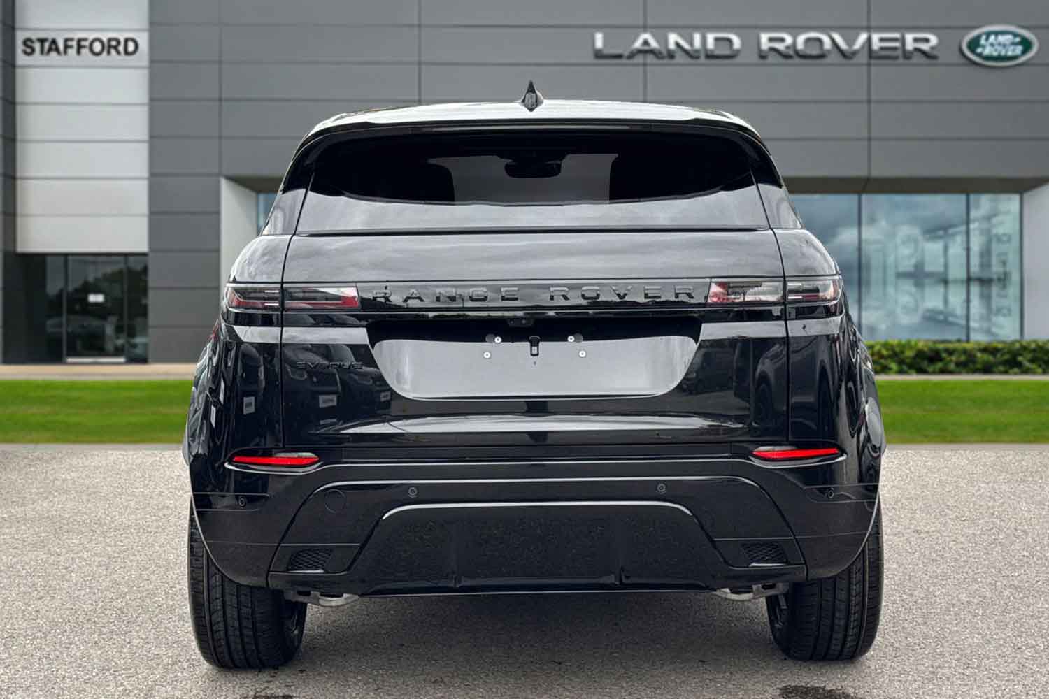 Used Land Rover Range Rover Evoque 2025 for sale - 76274584: Photo 6