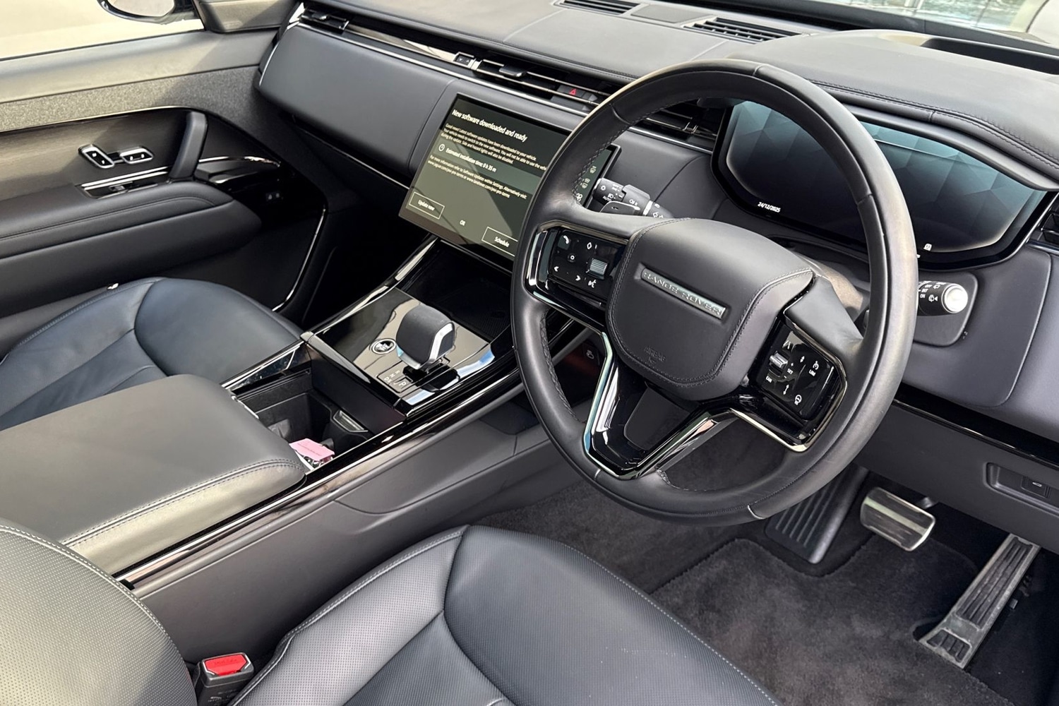 Used Land Rover Range Rover Sport 2025 for sale - 77051515: Photo 32