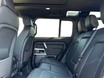 Used Land Rover Defender 110 2023 for sale - 74456956: Photo
