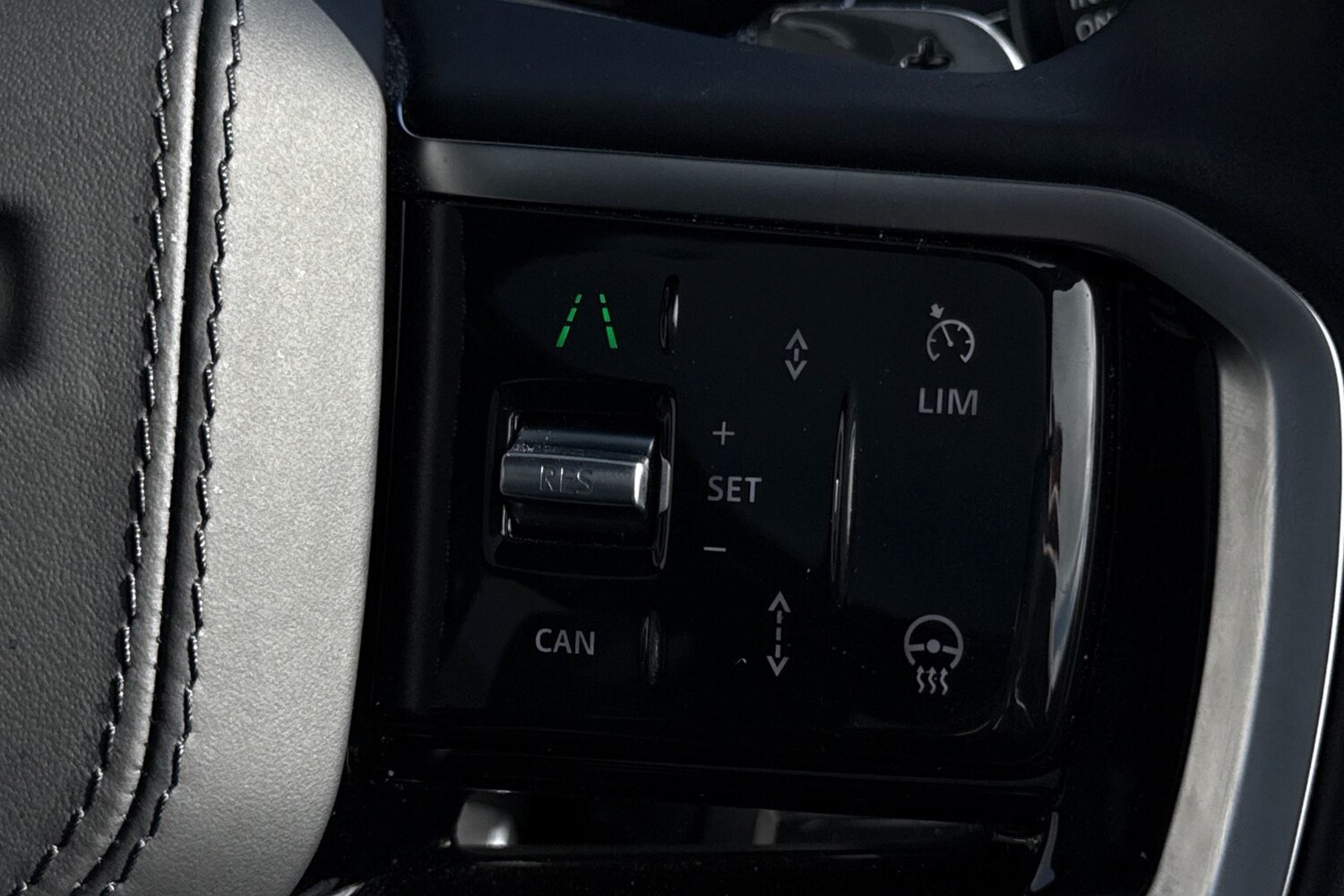 Used Land Rover Discovery Sport 2024 for sale - 76065128: Photo 32