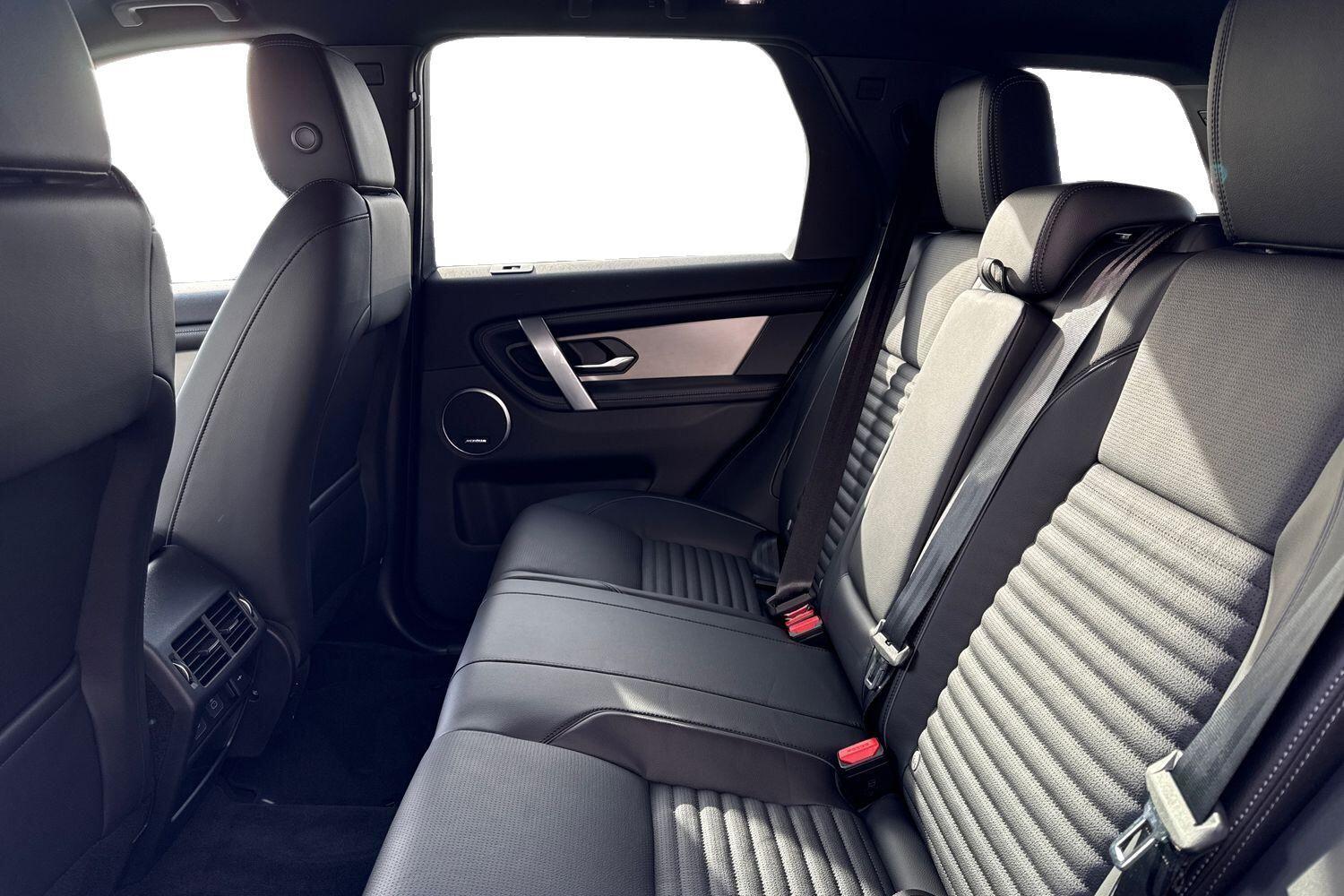 Used Land Rover Discovery Sport 2025 for sale - 76558214: Photo 4