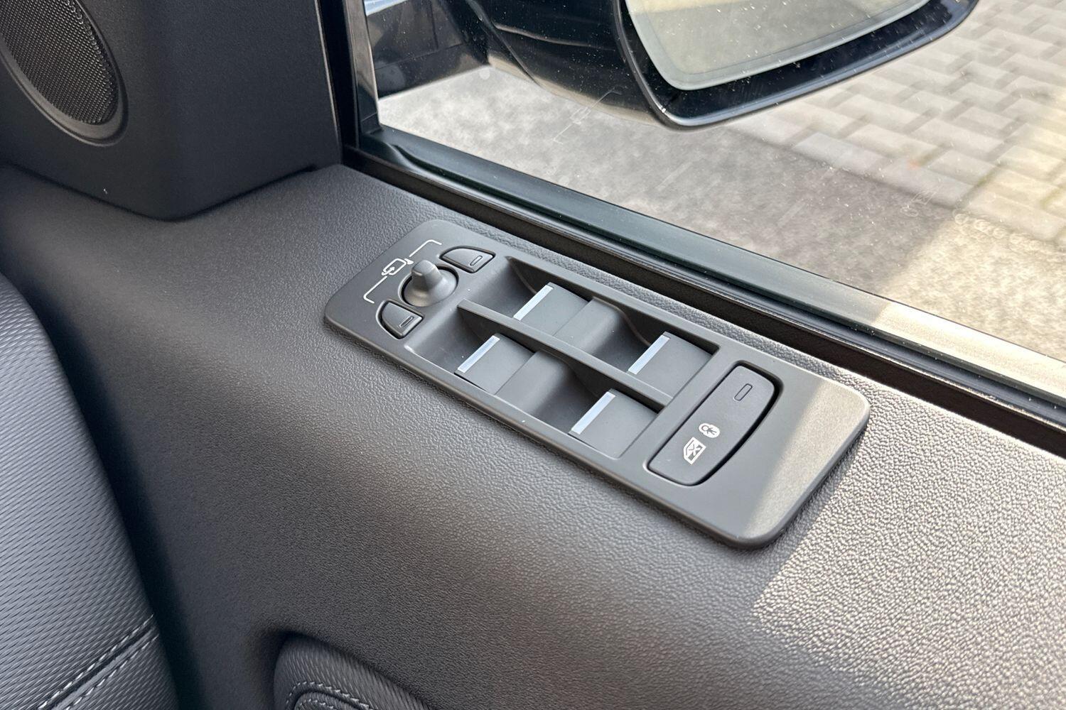 Used Land Rover Discovery Sport 2025 for sale - 76558214: Photo 40