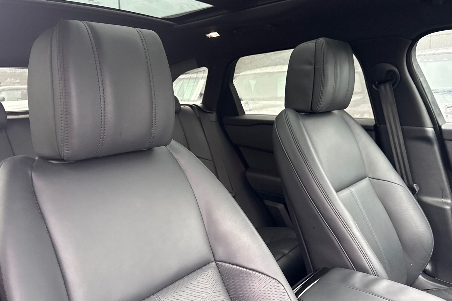 Used Land Rover Range Rover Velar 2024 for sale - 77199422: Photo 22