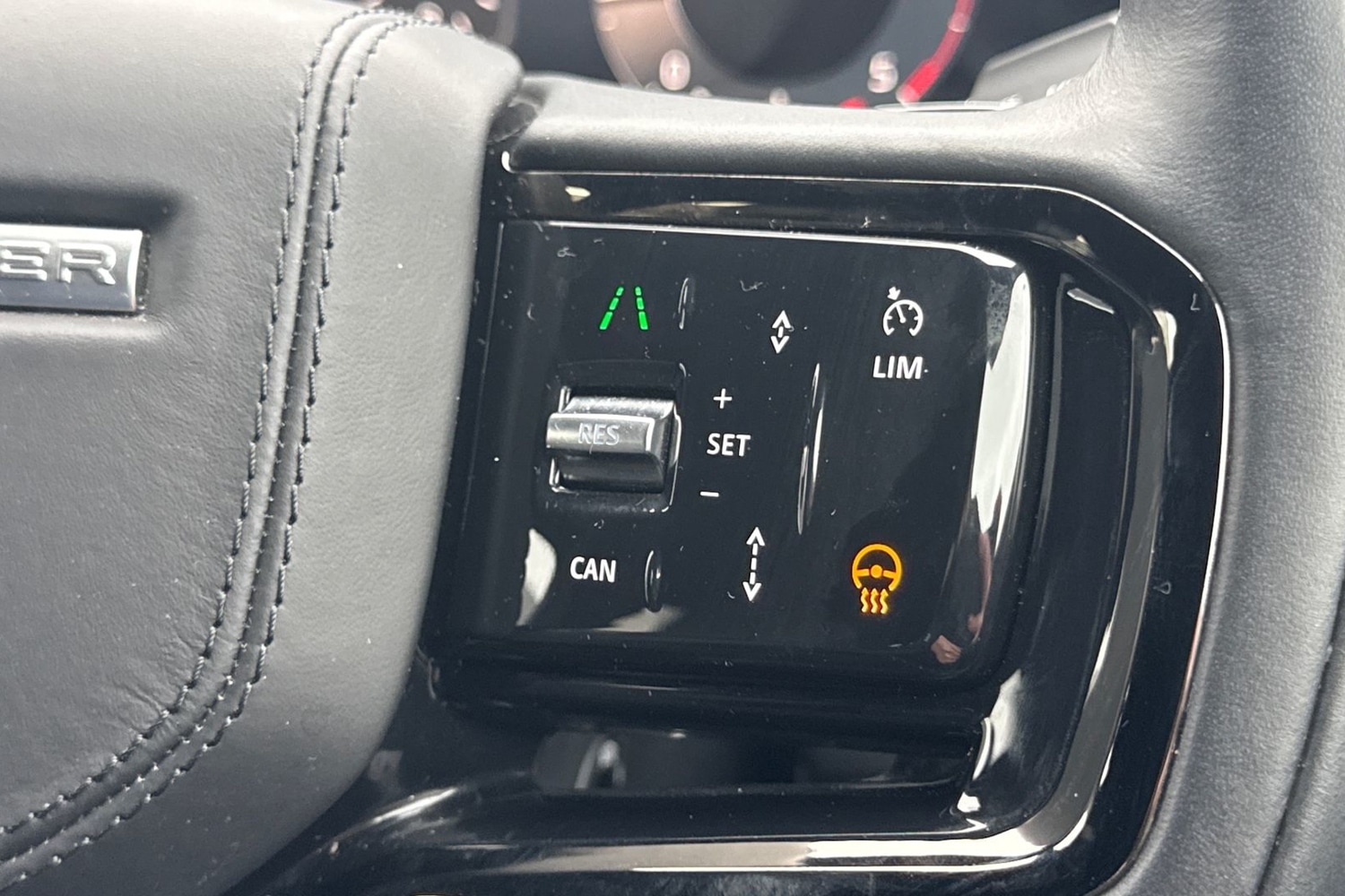 Used Land Rover Range Rover Velar 2024 for sale - 77199422: Photo 33