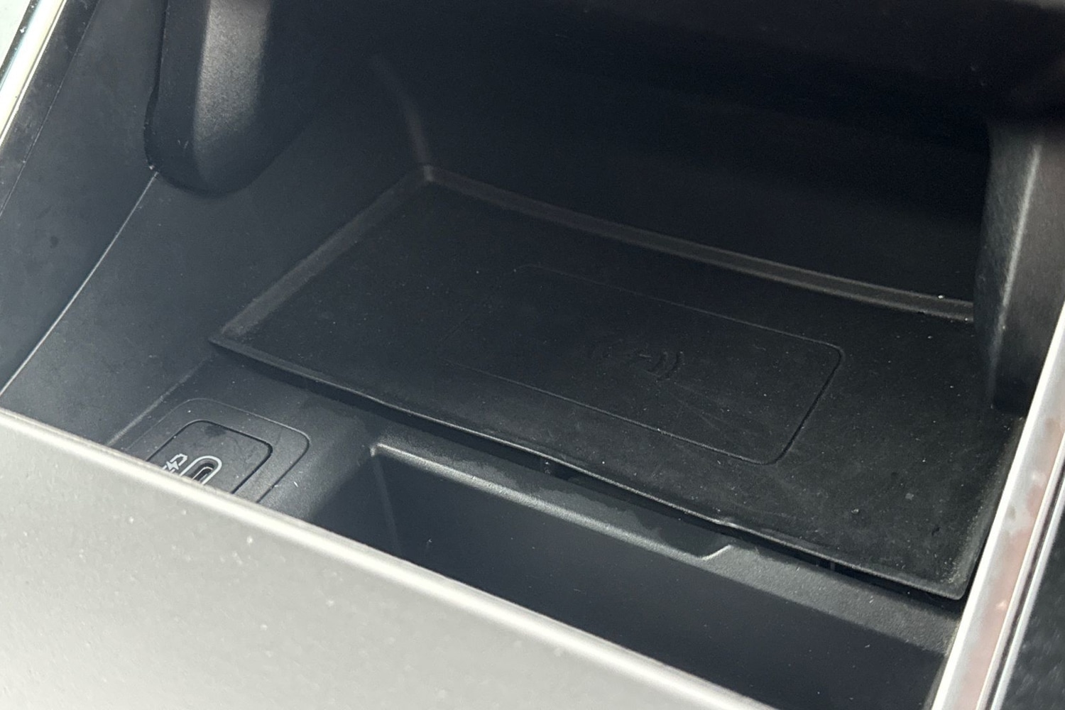 Used Land Rover Range Rover Velar 2024 for sale - 77199422: Photo 44