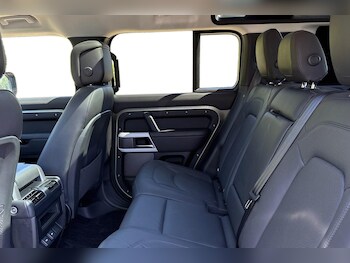 Used Land Rover Defender 110 2023 for sale - 78427130: Photo