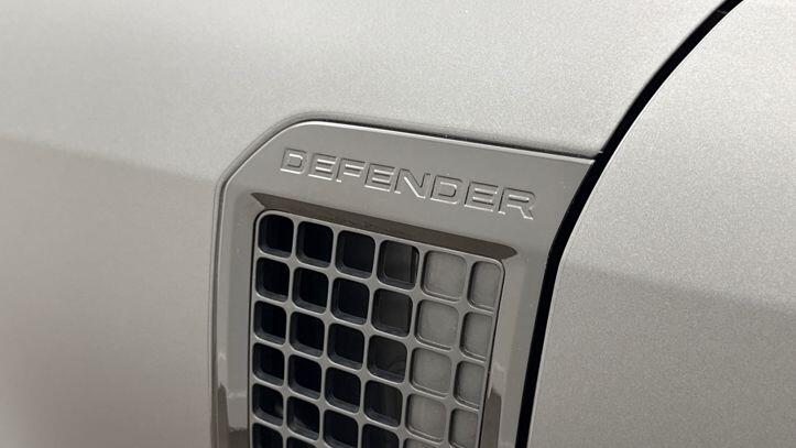 Used Land Rover Defender 2024 for sale - 77654323: Photo 19