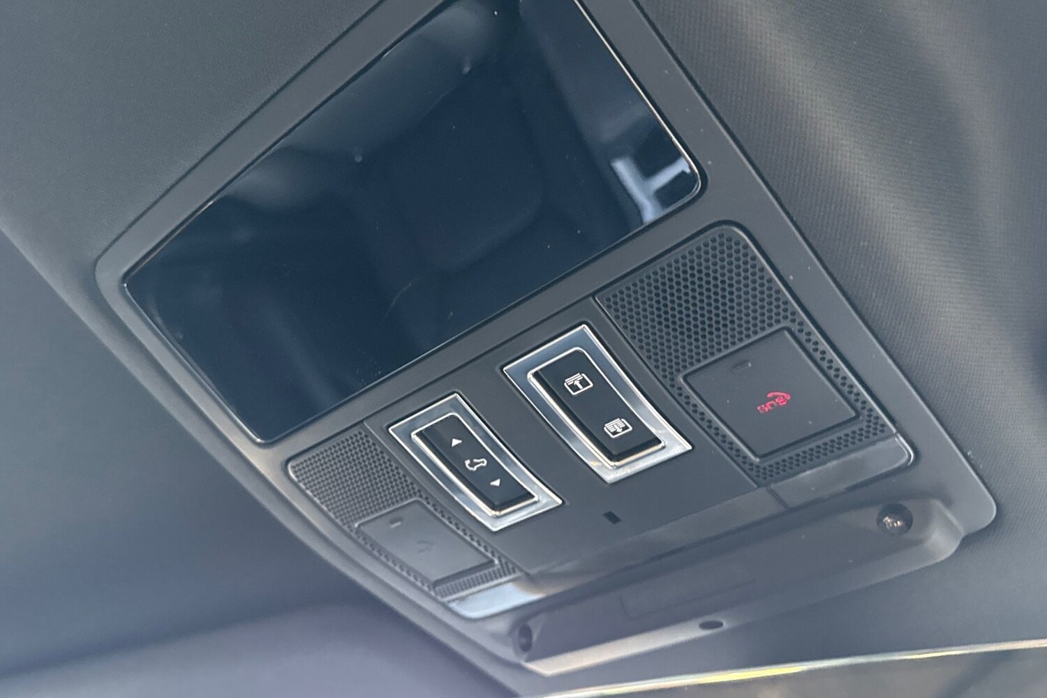 Used Land Rover Defender 110 2024 for sale - 77287193: Photo 24