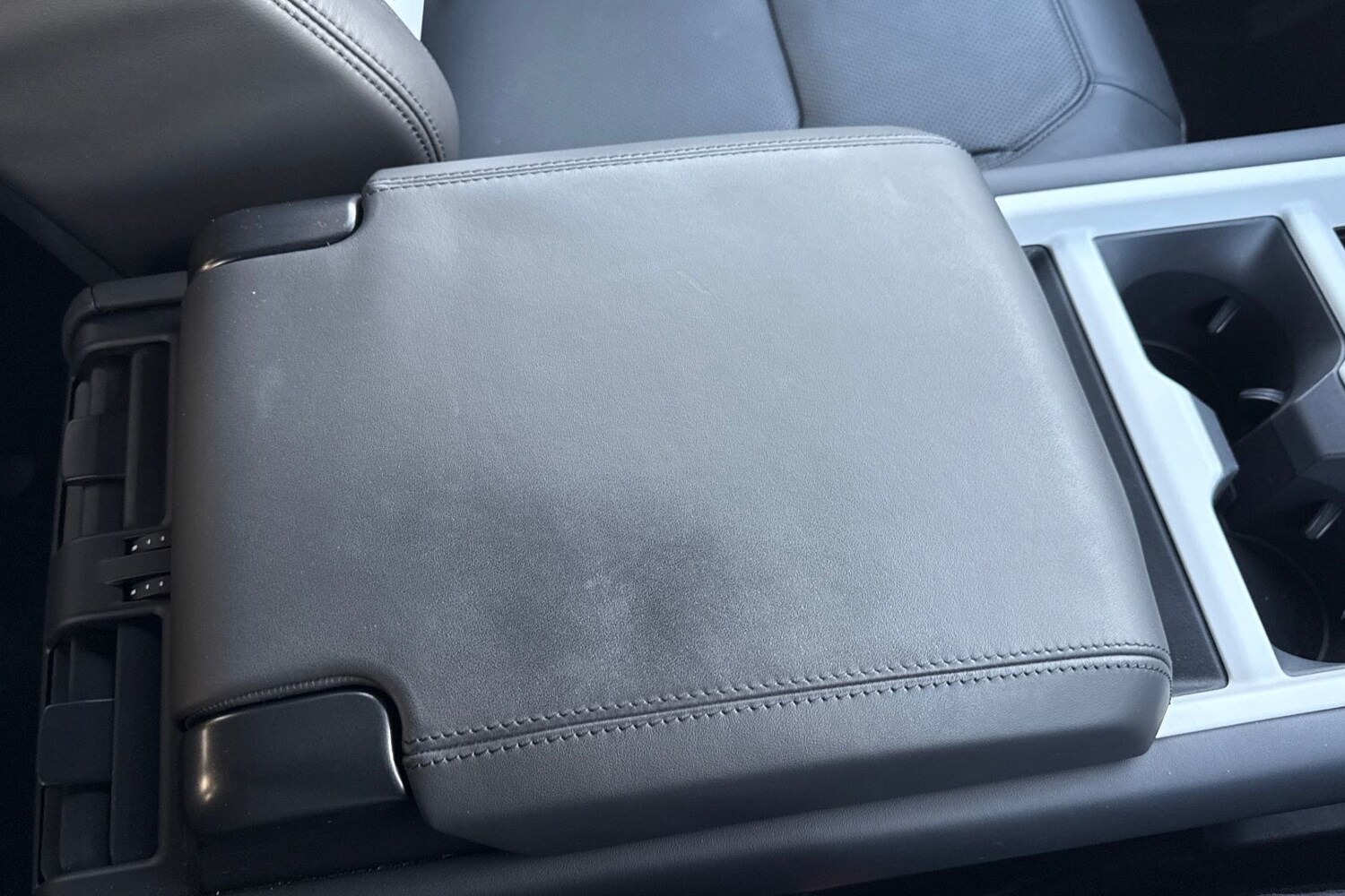 Used Land Rover Defender 110 2024 for sale - 77287193: Photo 46